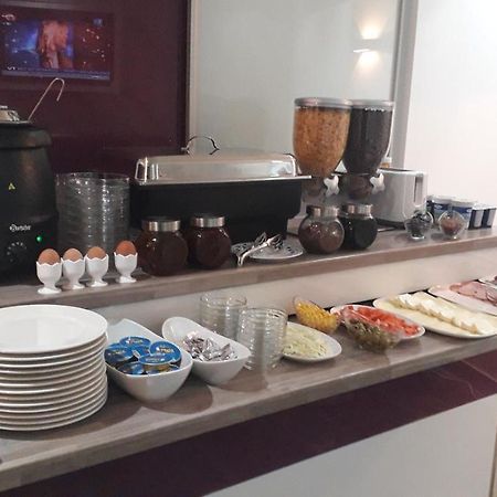 Motel One Сараево Екстериор снимка